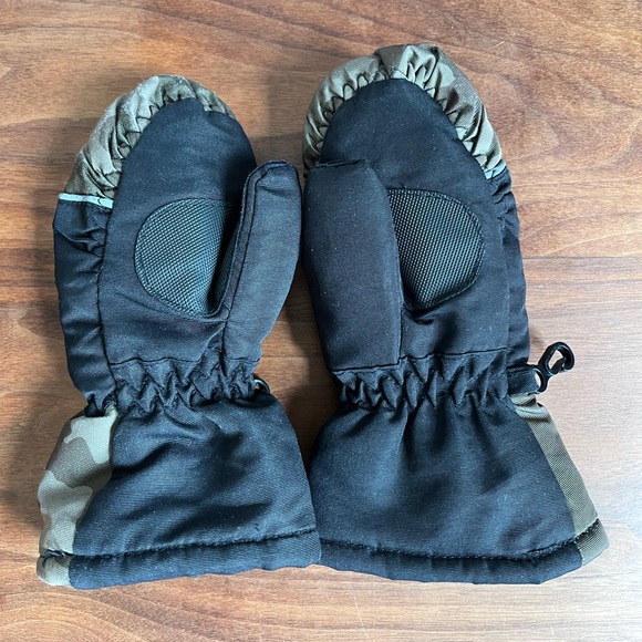 Dickies toddler winter mittens - Picture 2 of 3